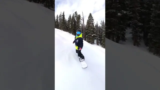 How to ride moguls on a snowboard! #snowboarding #snowboard snow #moguls #coppermountain