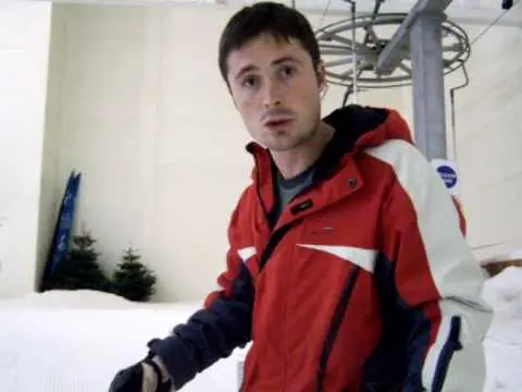 How to ski - Free Ski Lessons - Part 2 Snowplough Turn