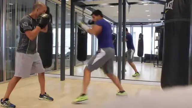 Boxing. Improving Movement and Balance Before throwing the jab