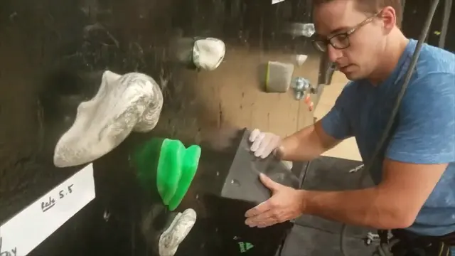 Climbing with Kyle the mantle
