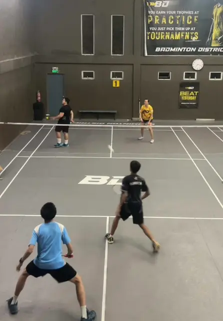 Backhand Badminton Overhead Smash