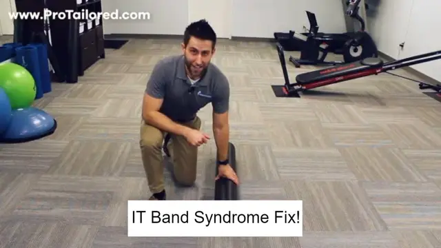 Fix IT Band Syndrome Pain and Runners Knee in 2 Minutes!