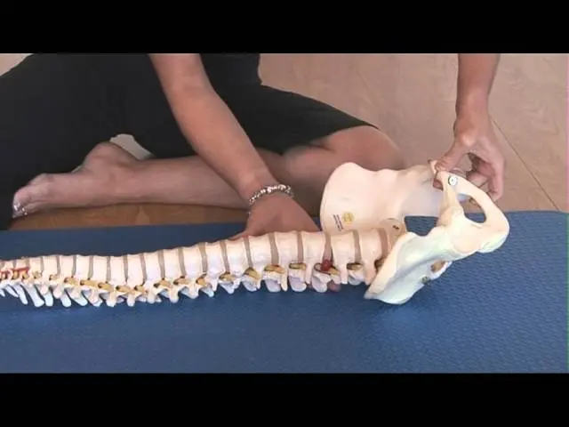 Pilates Relaxation Position - Neutral spine versus Imprinted spine