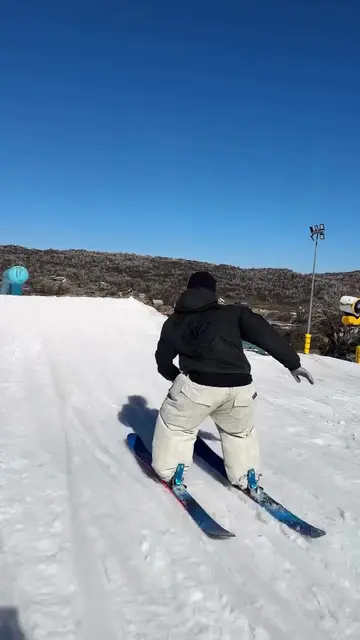 Skiing Basics: Beginner Tips for Your First Time Skiing | TikTok