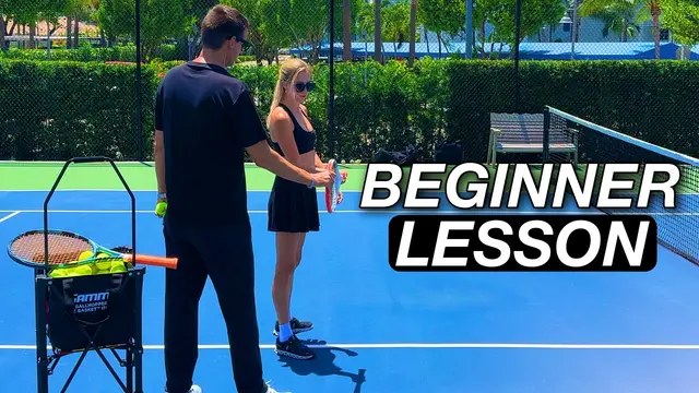 Beginner Tennis Lesson | Forehand & Two-Handed Backhand